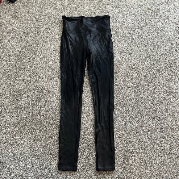 SPANX black faux leather leggings size M - Picture 2 of 11